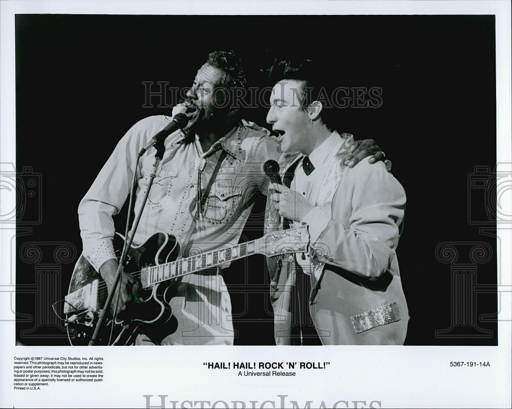 1989 Press Photo &quot;Hail! Hail! Rock &quot;N Roll!&quot;&quot; musicians on stage- Historic Images