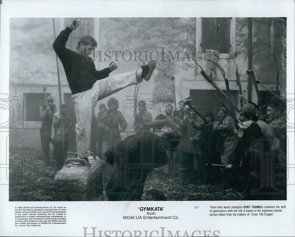 1985 Press Photo &quot;Gymkata&quot; starring Kurt Thomas- Historic Images