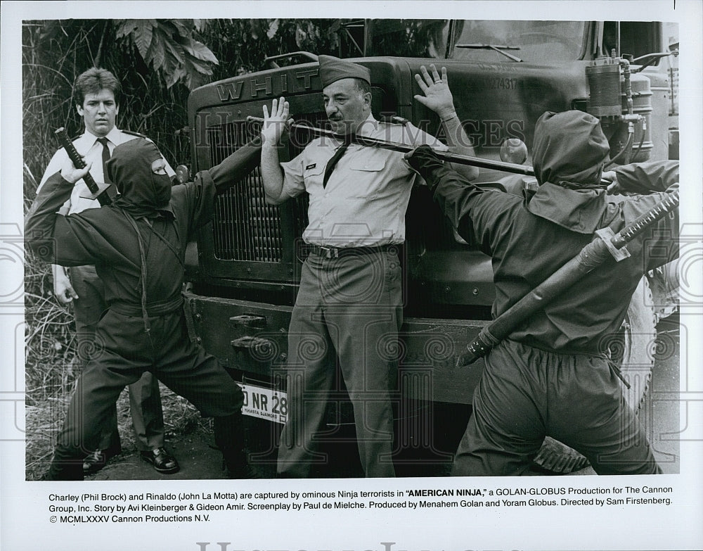 1985 Press Photo Phil Brock, John La Motta, "American Ninja"- Historic Images
