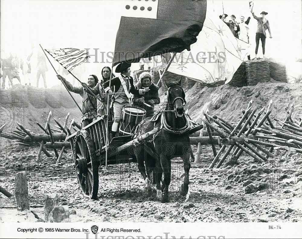 1985 Press Photo &quot;Revolution&quot;, Starring Al Pacino and Donald Sutherland- Historic Images