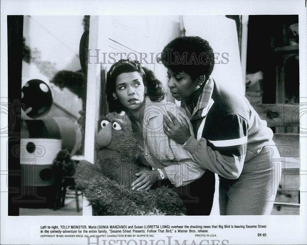 1985 Press Photo Sonia Manzano Actress Loretta Long Follow That Bird Movie Film- Historic Images