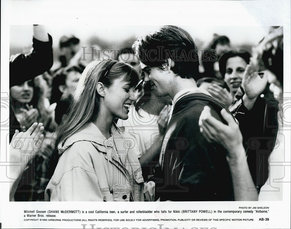 1993 Press Photo Actor, Painter Shane McDermott, Actress Brittney Powell- Historic Images