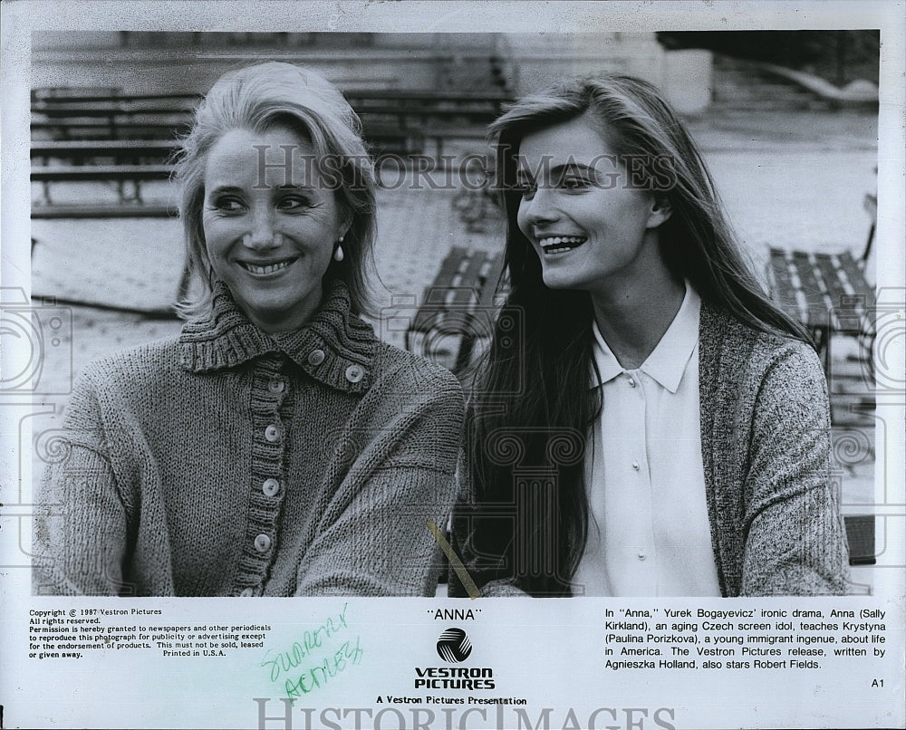 1987 Press Photo &quot; Anna &quot; Sally Kirkland &amp; Paulina Porizkova- Historic Images