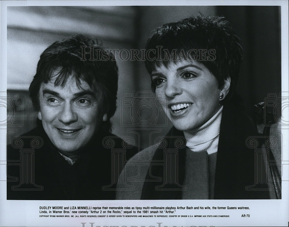 1988 Press Photo &quot;Arthur 2 on the Rocks&quot; Dudley Moore &amp; Liza Minelli- Historic Images