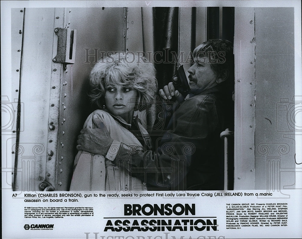 1986 Press Photo &quot;Bronson Assassination&quot; Jill Ireland &amp; Charles Bronson- Historic Images