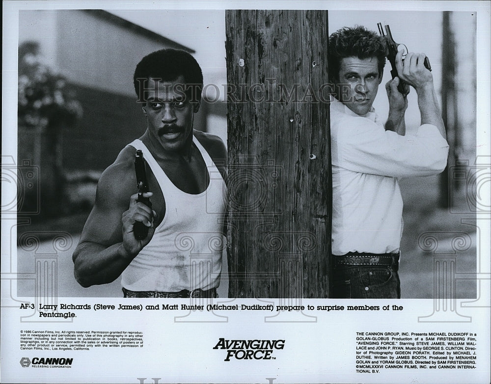 1986 Press Photo &quot;Avenging Force&quot; starring Michael Dudikoff, Steve James- Historic Images