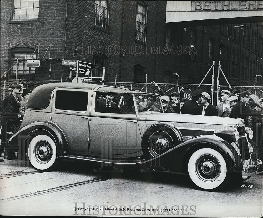 1978 Press Photo Scene From The Movie &quot;The Betsy&quot;- Historic Images