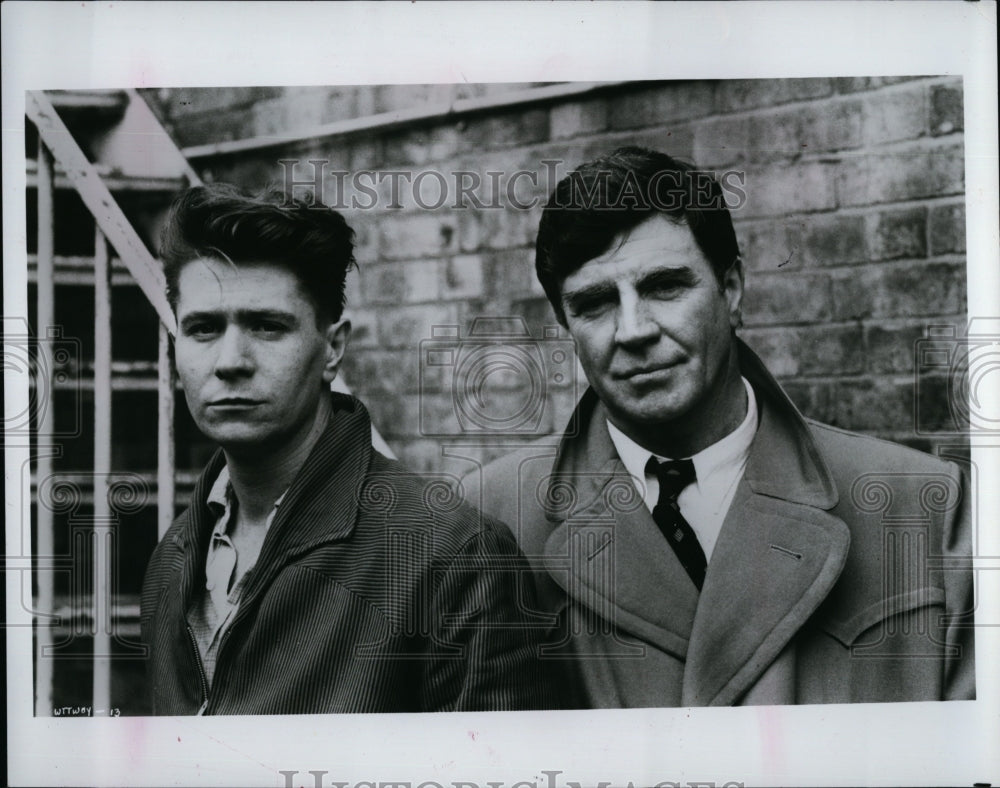 1988 Press Photo Gary Oldman Actor Alan Bates We Think The World Of You Movie- Historic Images