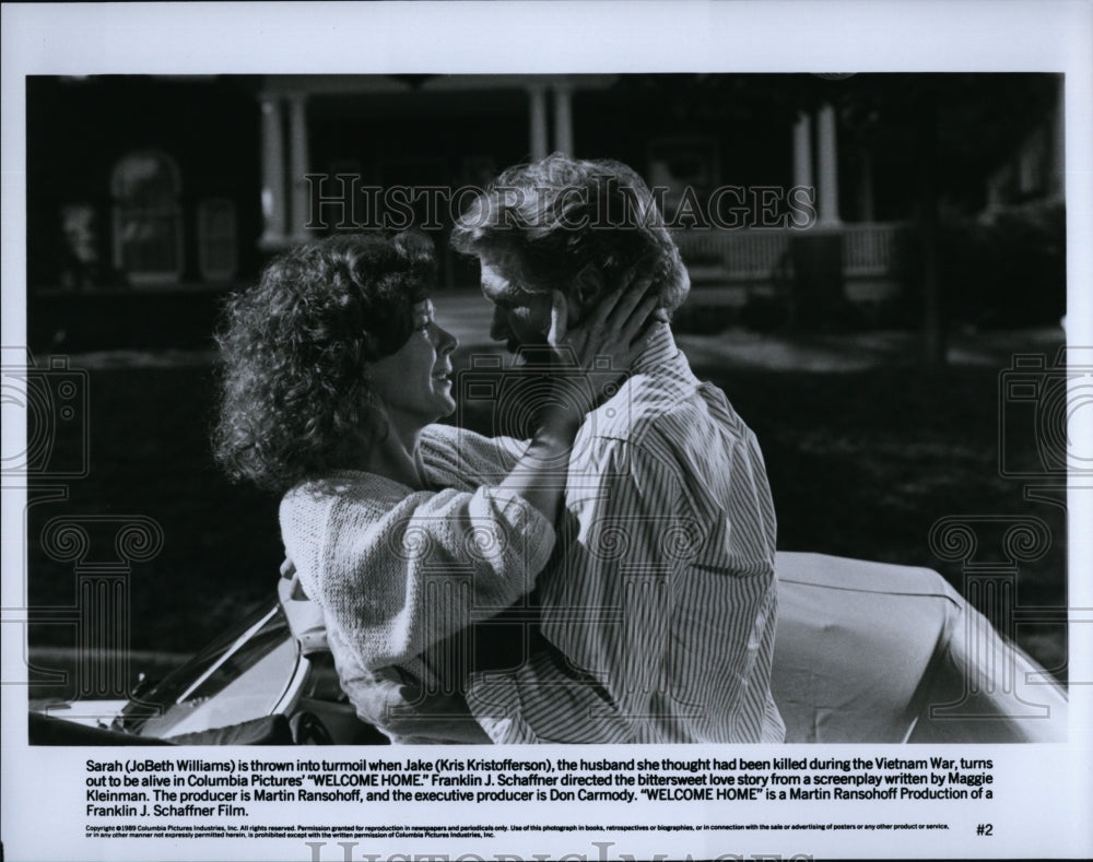 1989 Press Photo Sam Waterston JoBeth Williams Actors Welcome Home- Historic Images