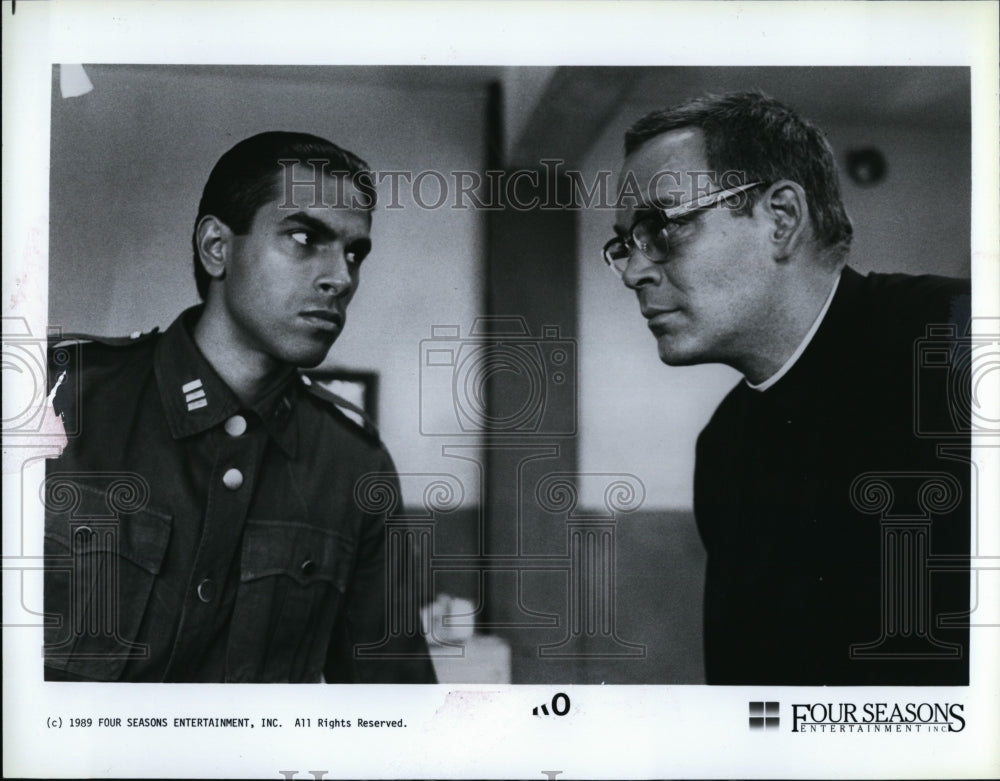 1989 Press Photo Actor Eddie Velaz in &quot;Romero&quot;- Historic Images