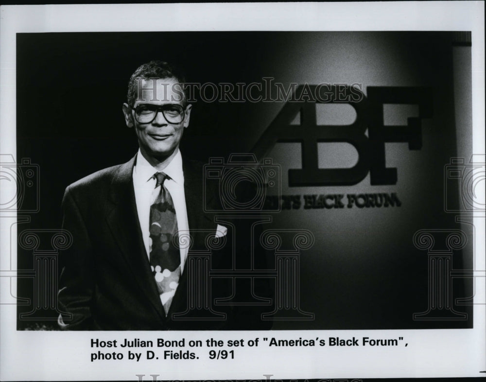 1991 Press Photo Julian Bond Hosts &quot;America&#39;s Black Forum&quot;- Historic Images