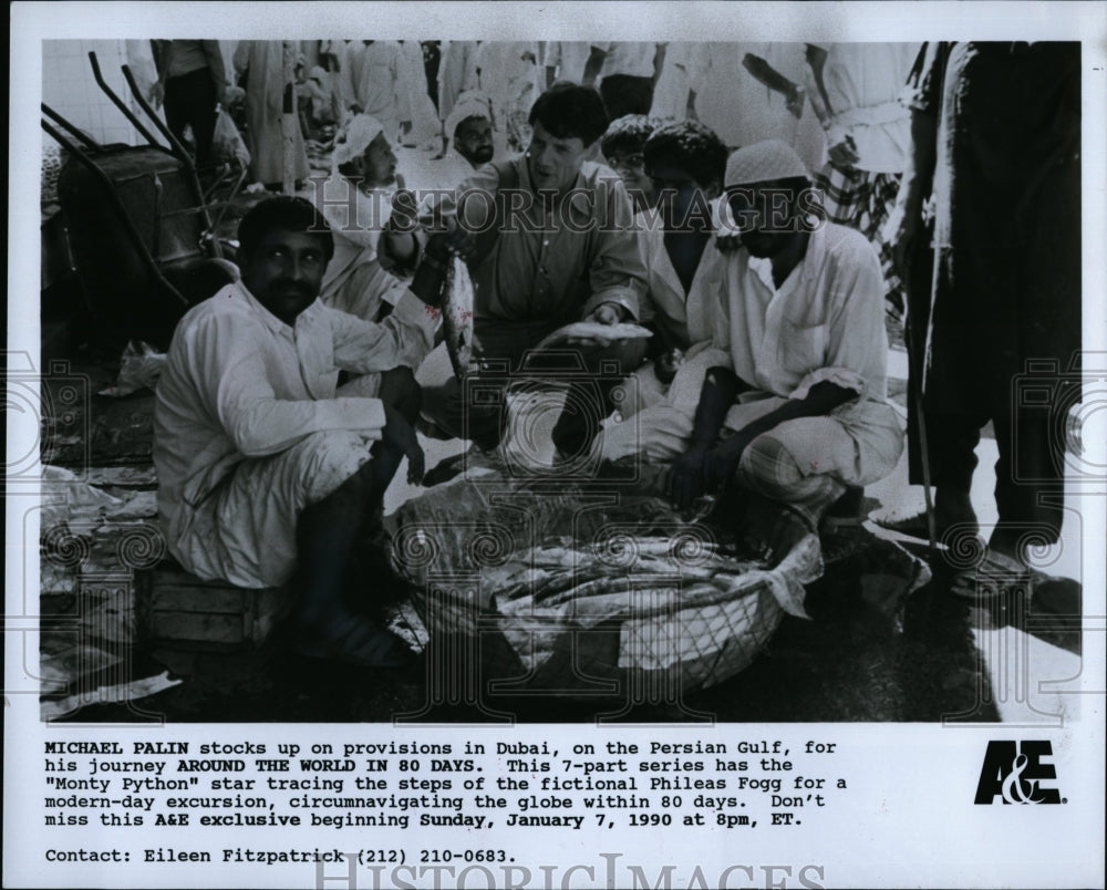 Press Photo Michael Palin  on Persian Gulf in &quot;Around the World in 80 Days&quot;.- Historic Images