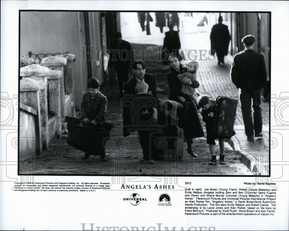 1999 Press Photo Joe Breen Robert Carlyle Emily Watson Ben O&#39;Gorman Actor Movie- Historic Images