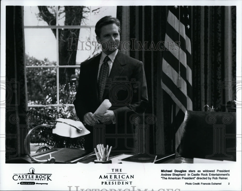 1995 Press Photo Actor Michael Douglas in &quot;The American President&quot;- Historic Images