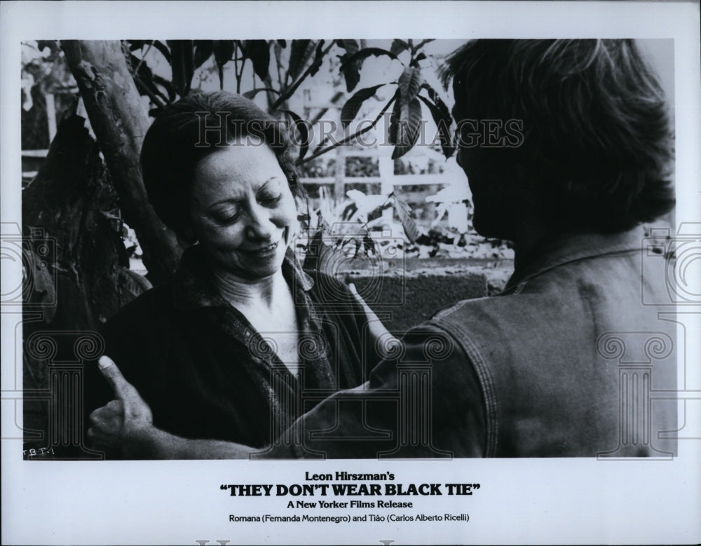 1981 Press Photo Scene from &quot;They Don&#39;t Wear Black Tie&quot;- Historic Images