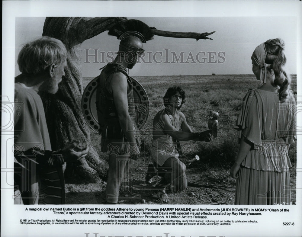 1981 Press Photo Actor Harry Hamlin &amp; Judi Bowker in &quot;Clash of the Titans&quot;- Historic Images