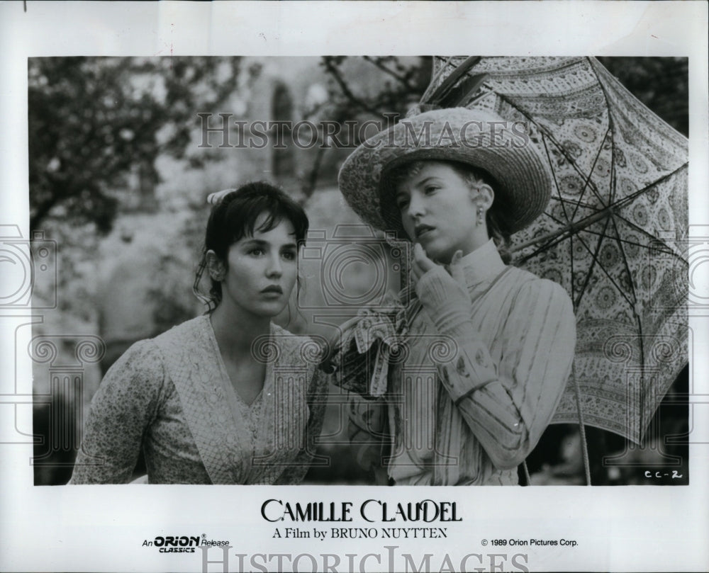 1989 Press Photo Isabelle Adjani &amp; Katrine Boorman Star In &quot;Camille Claudel&quot;- Historic Images