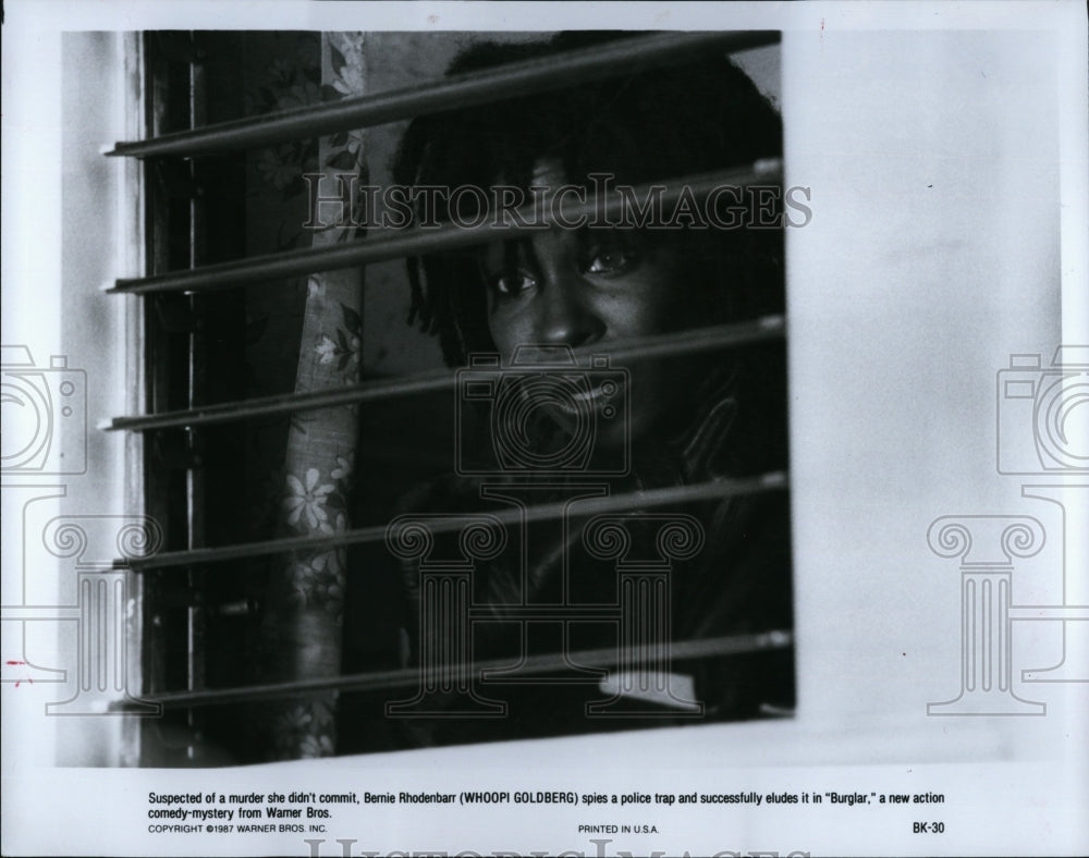 1987 Press Photo &quot;Burglar&quot; Whoopi Goldberg stars- Historic Images