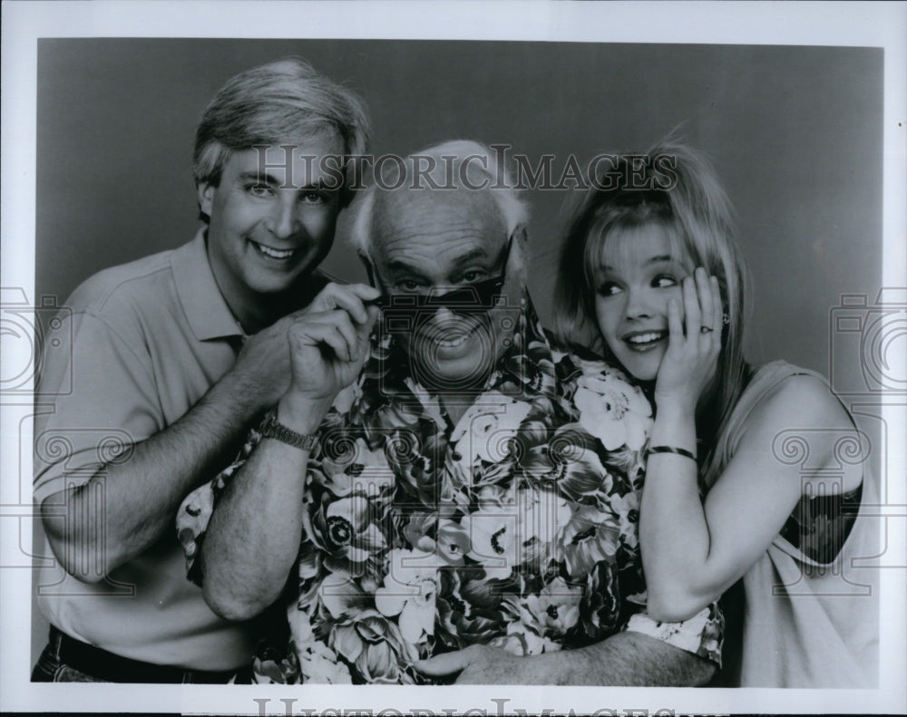 1990 Press Photo &quot;Candid Camera&quot; Peter Funt, Allen Funt, ulie McCullough- Historic Images