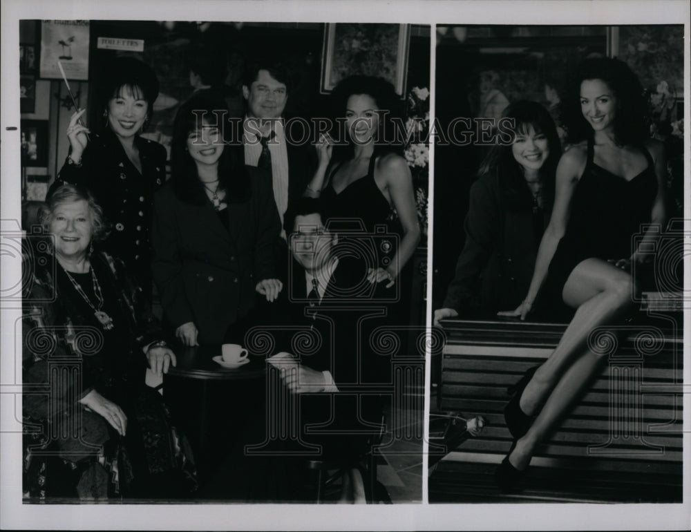 Press Photo Cafe Americain Lila Kaye Sofia Milos Jodi Long, Valerie Bertinelli- Historic Images