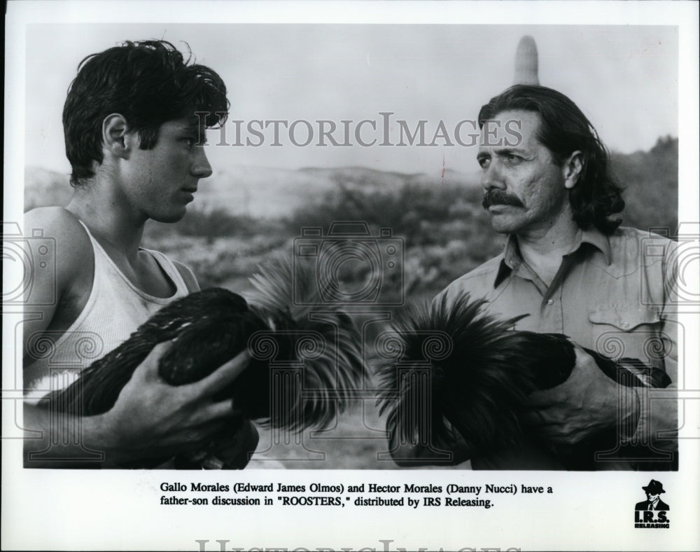 1995 Press Photo Edward James Olmos Actor Danny Nucci Roosters Movie Film Scene- Historic Images