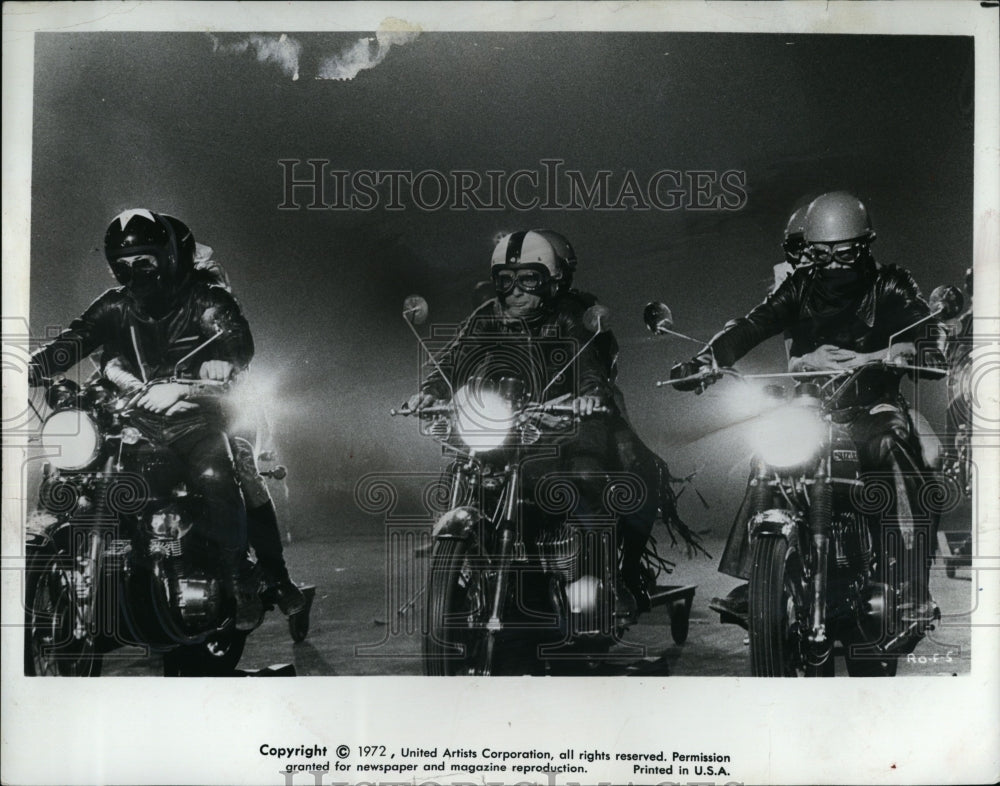 1972 Press Photo Fellini&#39;s Roma Motorcycle Brigade- Historic Images