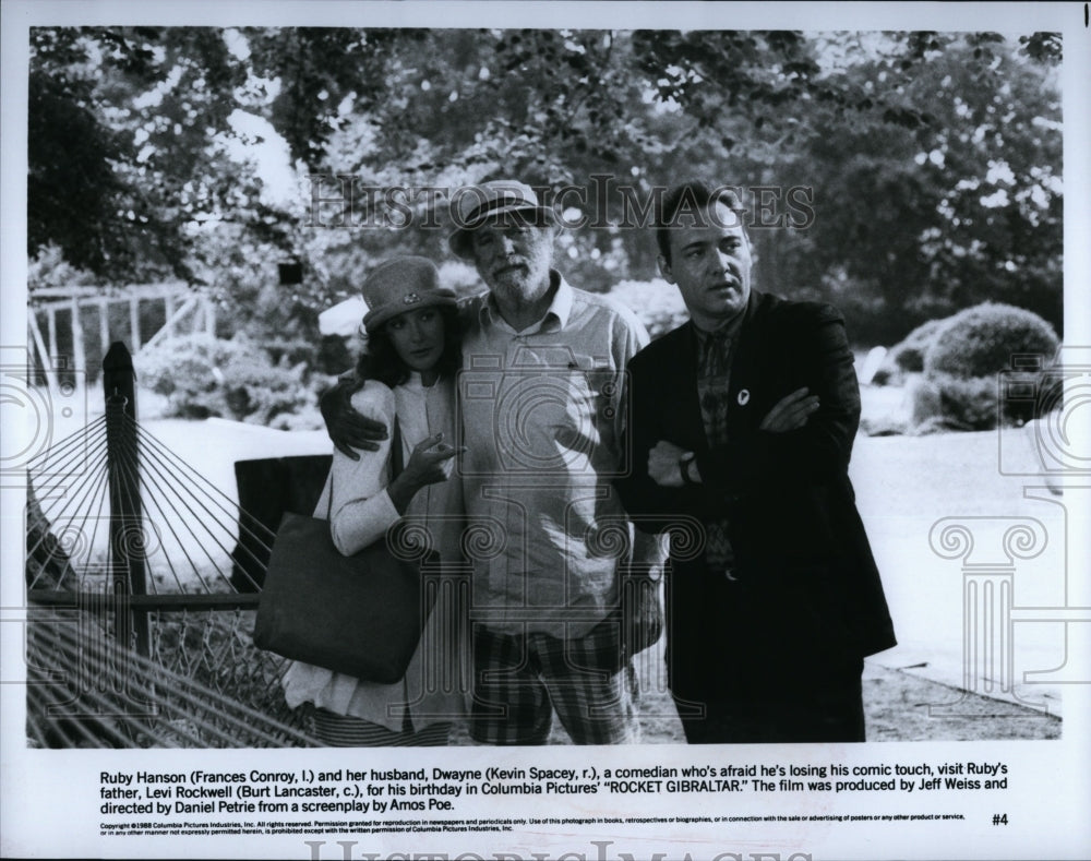 1988 Press Photo &quot;Rocket Gibraltar&quot; Burt Lancaster , F Conroy &amp; Kevin Spacey- Historic Images