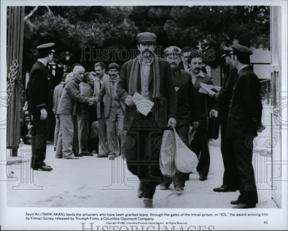 1982 Press Photo Tarik Akan Actor in &quot;Yol&quot;- Historic Images