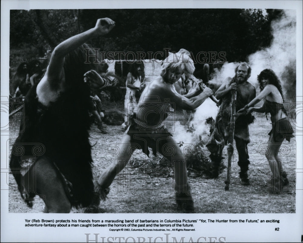 1983 Press Photo Reb Brown in &quot;Yor, The Hunter from the Future&quot;- Historic Images