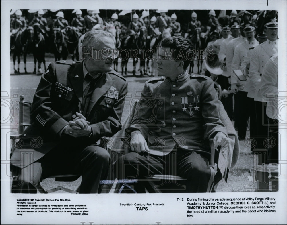 1981 Press Photo Actor, Director Timothy Hutton, George C. Scott In Taps- Historic Images