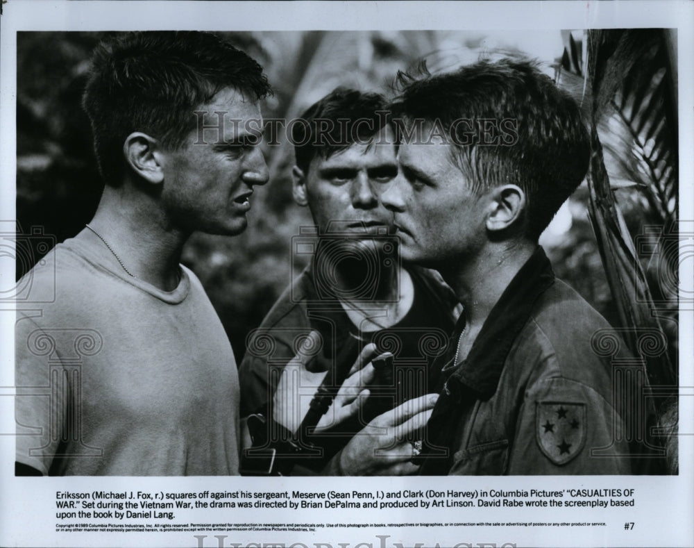 1989 Press Photo &quot;Casualties of War&quot; Don Harvey ,Michael J. Fox, Sean Penn- Historic Images