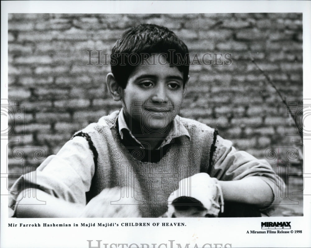 1999 Press Photo Actor Mir Farrokh Hashemian In &quot;Children Of Heaven&quot; - Historic Images