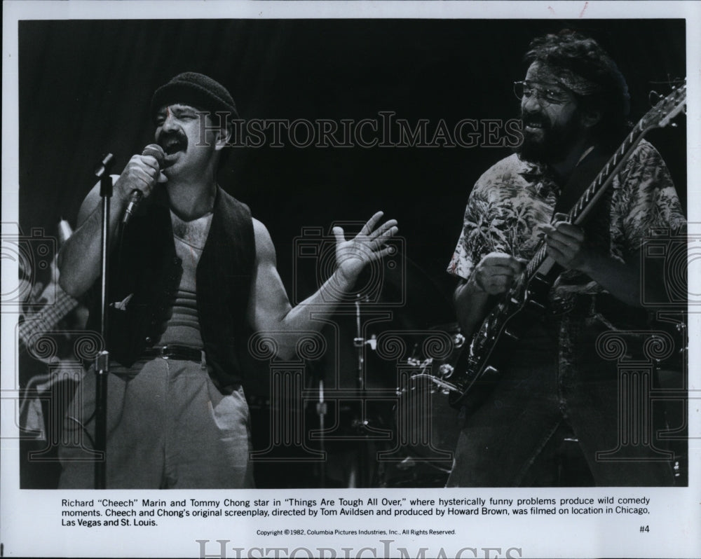 1982 Press Photo &quot;Things are Tough All Over&quot; Thomas Chong, Cheech Marin- Historic Images