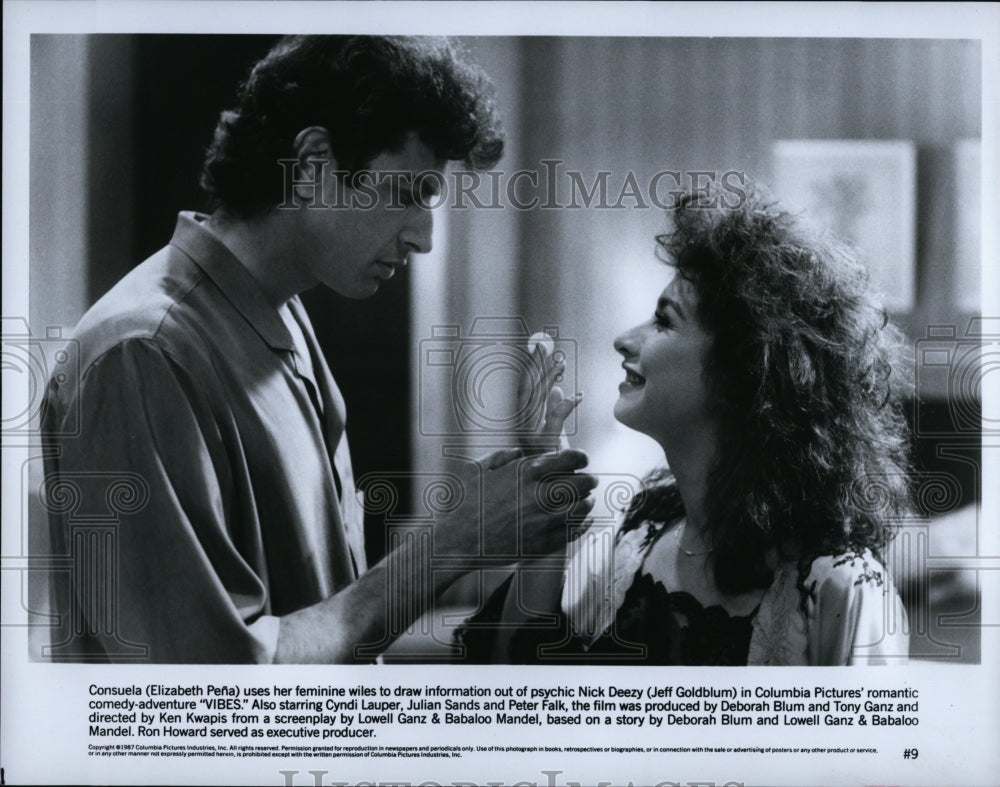 1987 Press Photo &quot;Vibes&quot; Elizabeth Pefia, Jeff Goldblum,- Historic Images