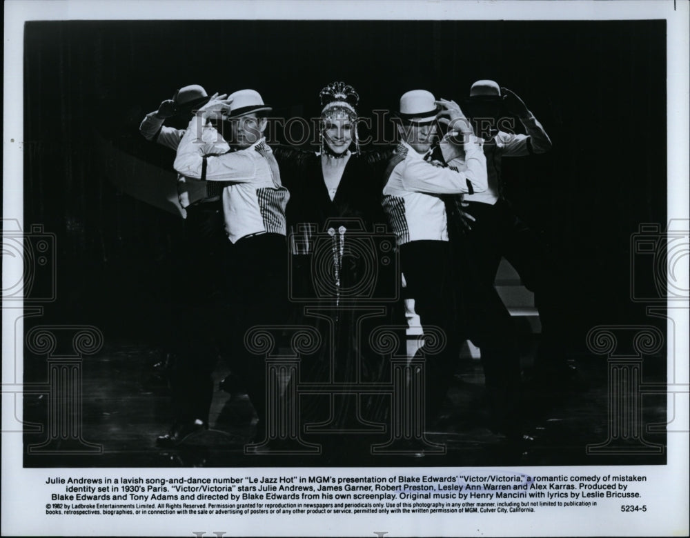 1982 Press Photo &quot;Victor Victoria&quot; Julie Andrews starring- Historic Images