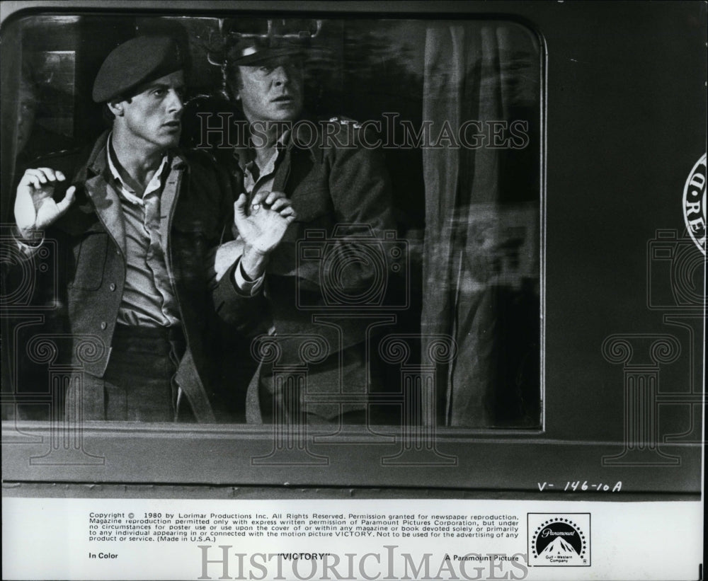 1980 Press Photo Sylvester Stallone & Michael Caine Star In "Victory"- Historic Images