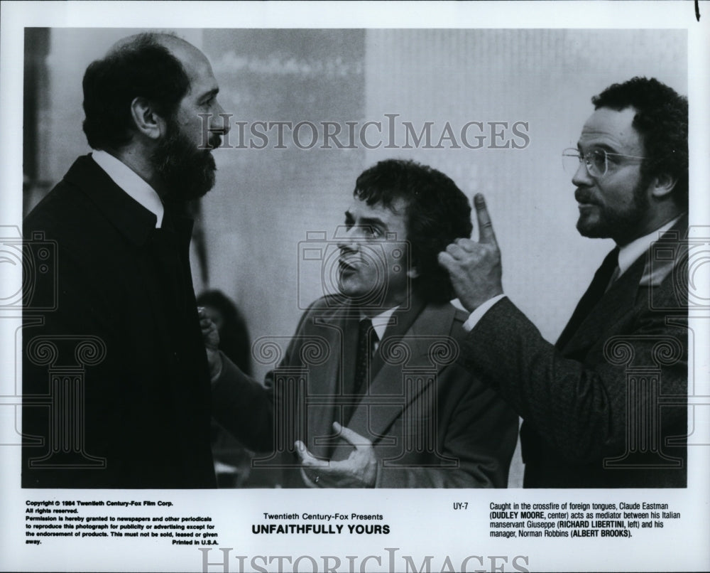 1984 Press Photo &quot;Unfaithfully Yours&quot; Albert Brooks, Dudley Moore,R Libertini- Historic Images