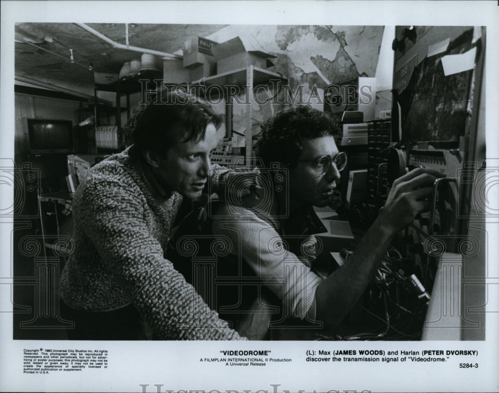 1983 Press Photo Actor James Woods &amp; Peter Dvorsky In &quot;VideoDrome&#39;- Historic Images