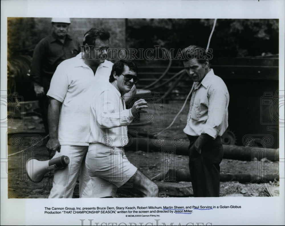 1982 Press Photo Actor Martin Sheen,Stacy Keach In &quot;That Championship Season&quot;- Historic Images