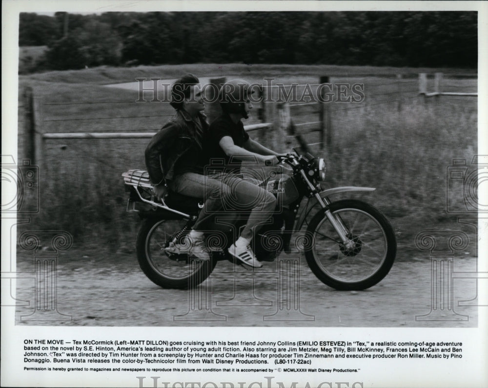 1982 Press Photo Matt Dillon and Emilio Estevez in &quot;Tex&quot;- Historic Images