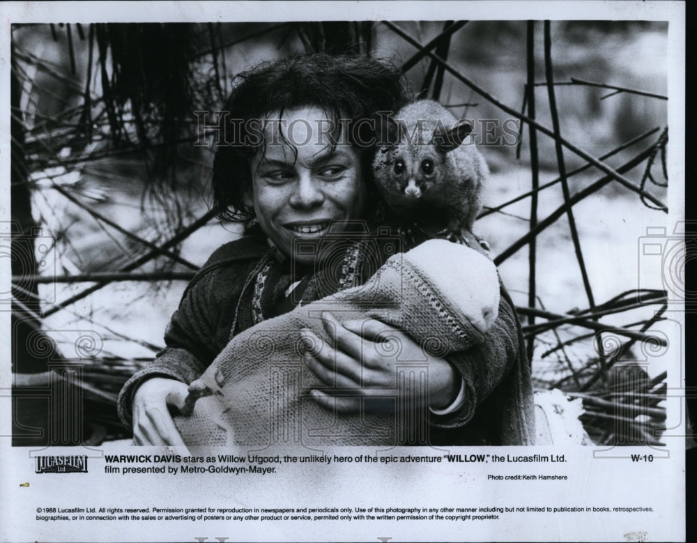 1988 Press Photo Warwick Davis in &quot;Willow&quot;- Historic Images