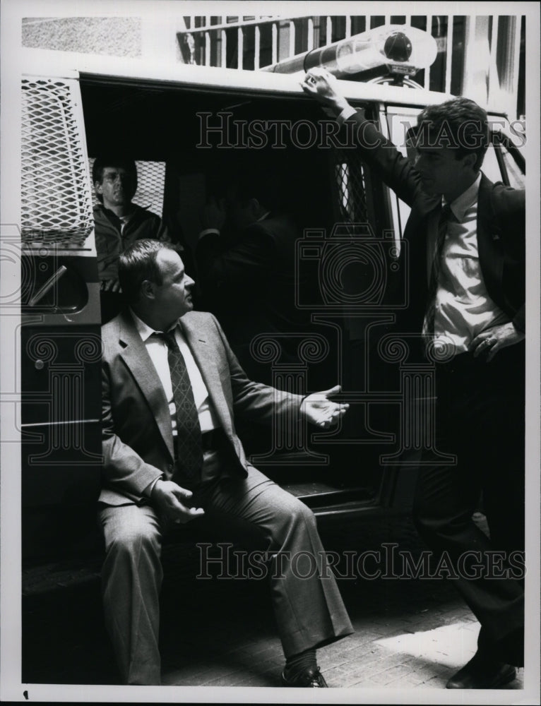 1991 Press Photo George Dzundza Actor Chris Noth Law Order Crime Drama TV Show- Historic Images