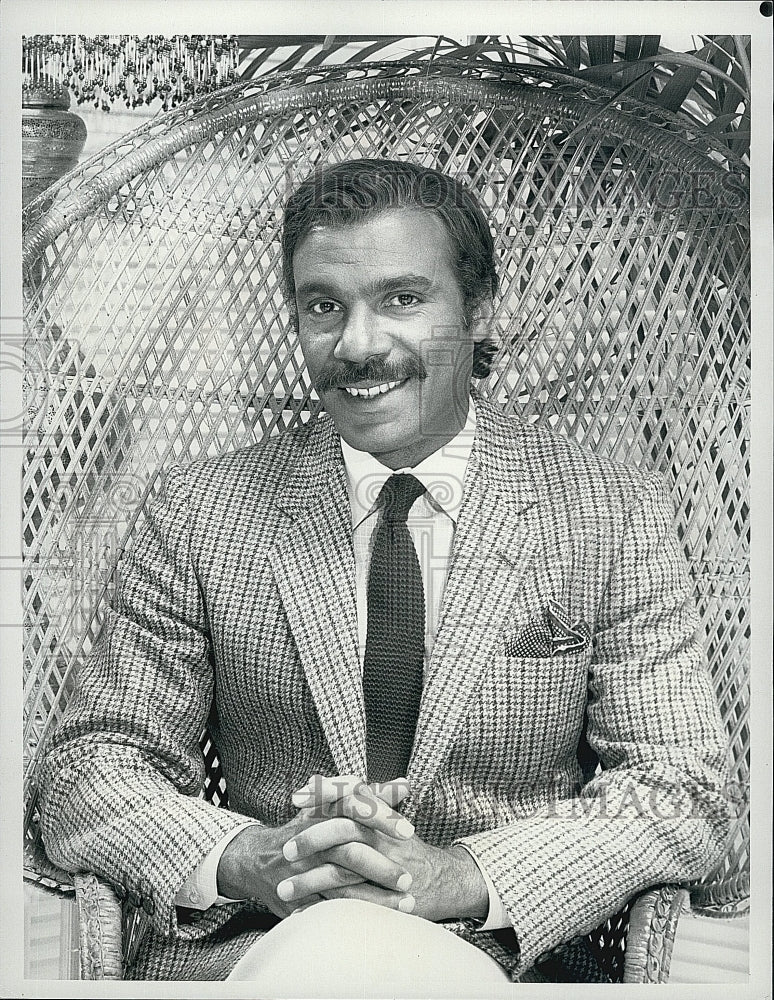 Press Photo Ron O&#39;Neal as H.H. on &quot;Bring &#39;Em Back Alive&quot;- Historic Images