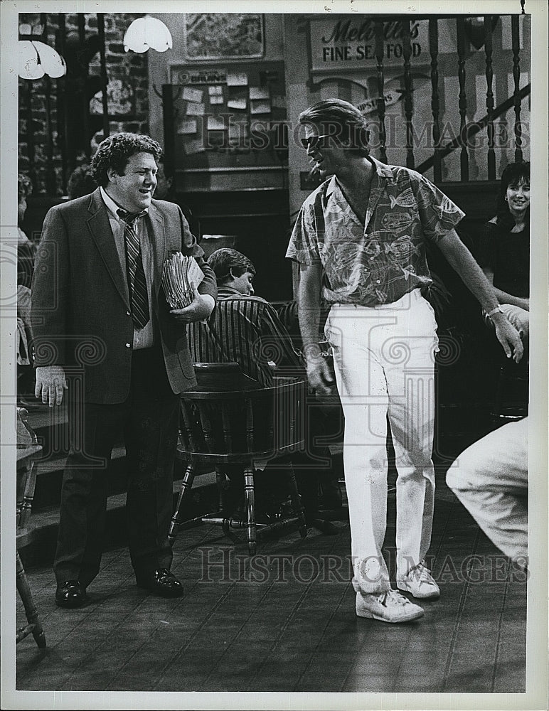 1986 Press Photo Ted Danson, George Wendt &quot;Cheers&quot;- Historic Images