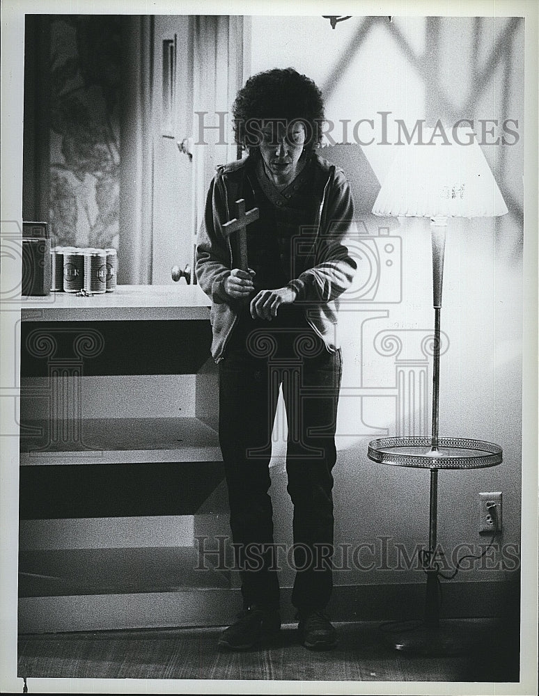 1986 Press Photo Actress Rhea Perlman in &quot;Cheers&quot;- Historic Images