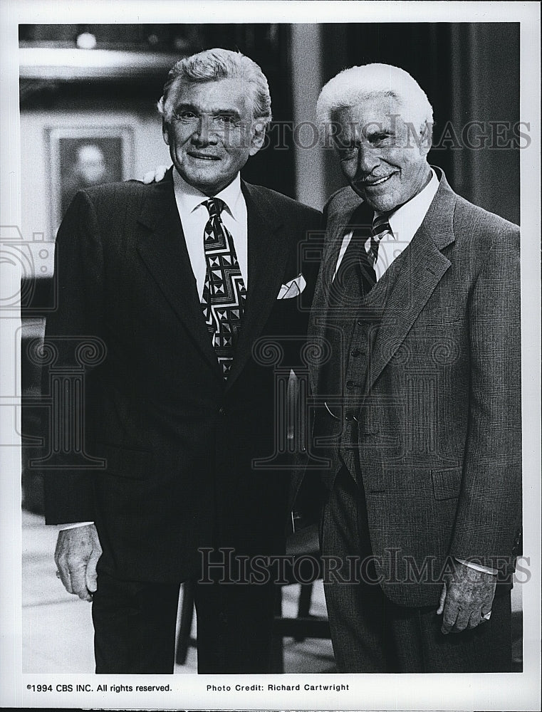 1994 Press Photo Gene Barry and Efrem Zimbalist in &quot;Burke&#39;s Law&quot;.- Historic Images