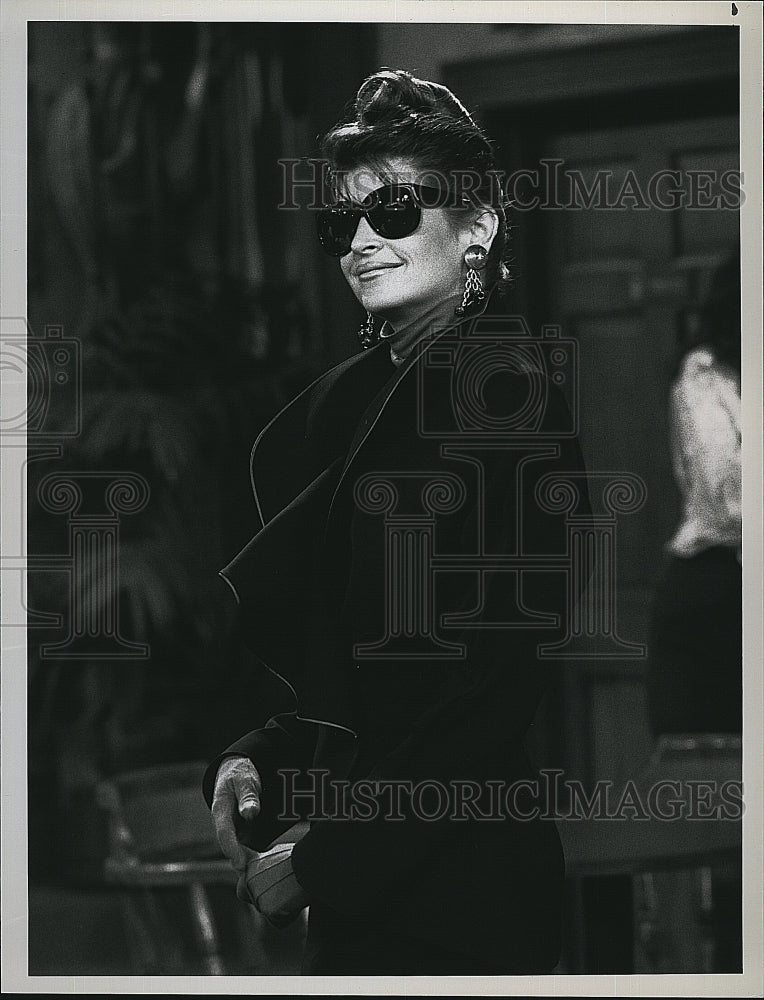 1989 Press Photo Kirstie Alley as Rebecca on &quot;Cheers&quot;- Historic Images