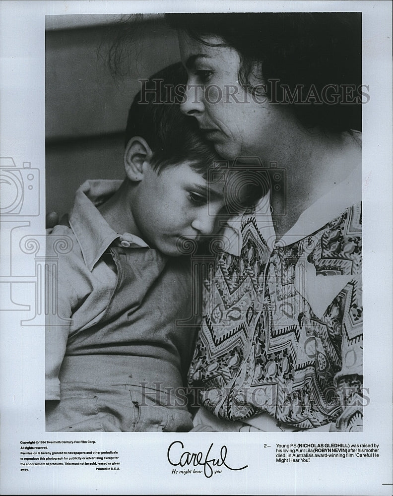 1984 Press Photo &quot;Careful He Might Hear You&quot; Nicholas Gkedhill &amp; Robyn Nevin- Historic Images