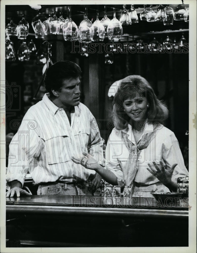 1987 Press Photo &quot;Cheers&quot; Ted Danson , Shelley Long- Historic Images