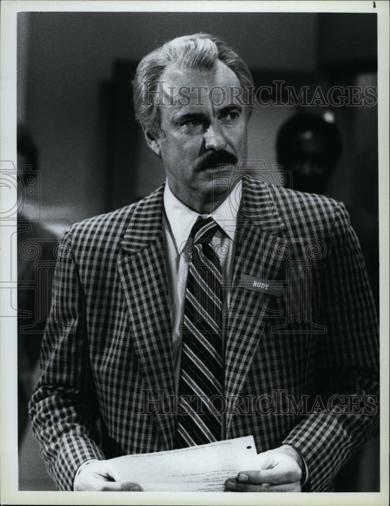 1983 Press Photo Dabney Coleman &quot;Buffalo Bill&quot;- Historic Images